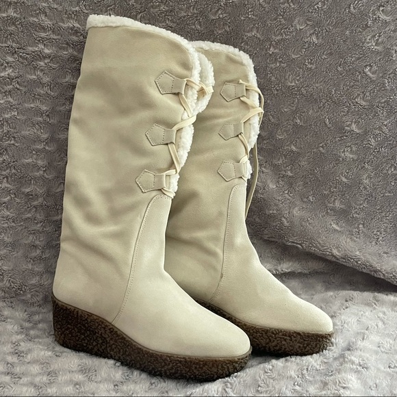 Michael Kors Beaverton Lace Up Sherpa-lined Suede Wedge Boots Cream 8 - Picture 6 of 8